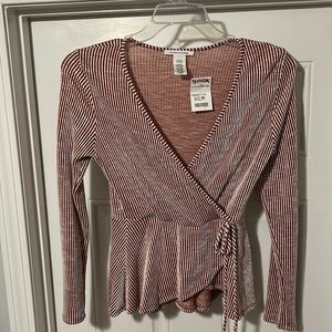 NWT!! Cute long sleeve shirt!!